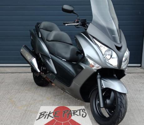 Te koop : motorscooter HONDA SILVERWING 400, rijbewijs A2, 1j gar.