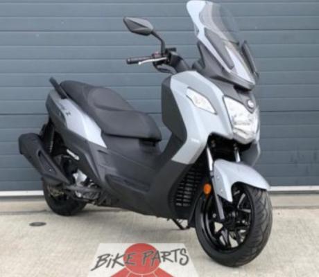 motorscooter te koop :  Sym Joymax Z300 2021, rijb.A2, scherm instelbaar