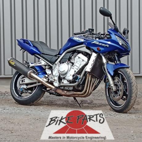 motorfiets te koop : YAMAHA FZ1-S 1000, 2001, Laser demper, valblokken