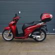 te koop : Honda SH125 van 2022, slechts 3644km, topcase, garantie